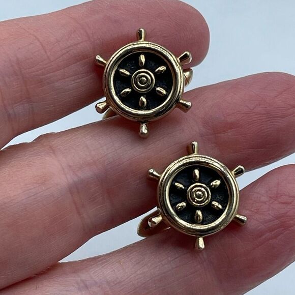 Vintage SWANK helm cuff links. - Picture 4 of 7